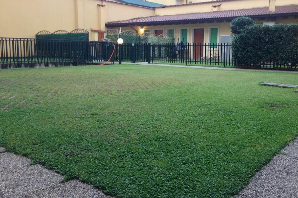 La Casa Di Davide Con Giardino E Garage Apartamento Verona Exterior foto